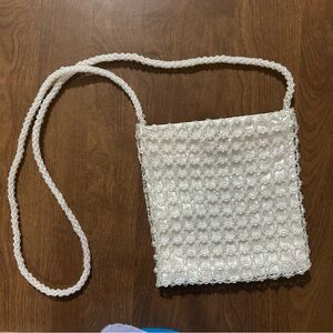 Beaded shoulder bag